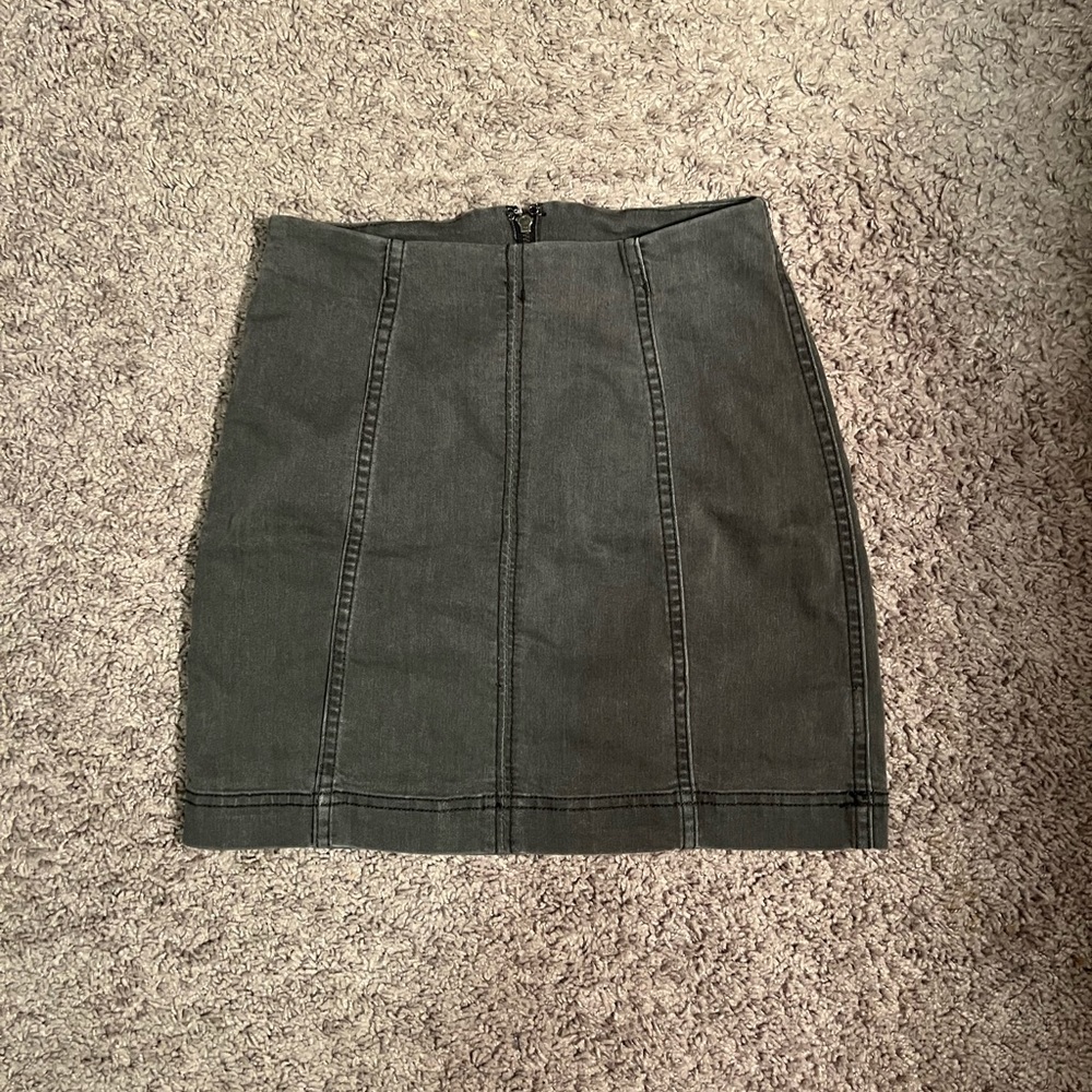 FREE PEOPLE BLSCK DENIM SKIRT